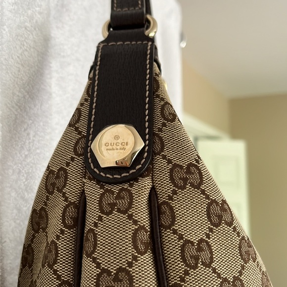 Authentic Gucci monogram hobo bag in perfect condition like brand new - Picture 5 of 16